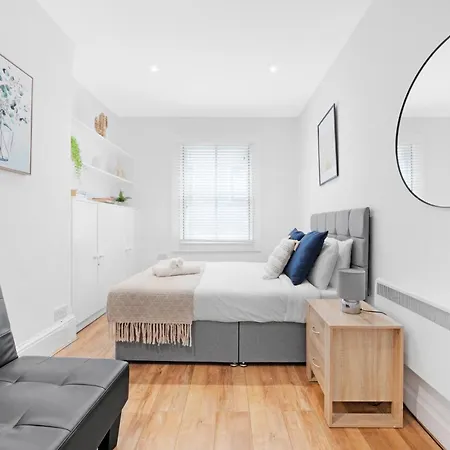 2 Bed Piccadilly Apartment 1 Londen Buitenkant foto