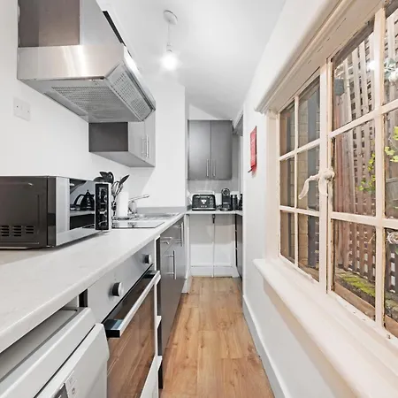 2 Bed Piccadilly Apartment 1 Londen Buitenkant foto